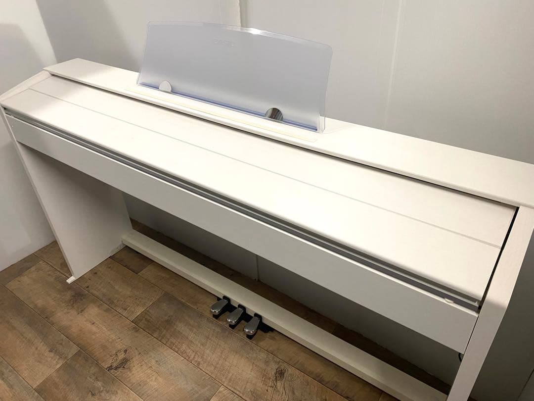 電子ピアノ　スタイリッシュタイプ♪ CASIO プリヴィア PX770