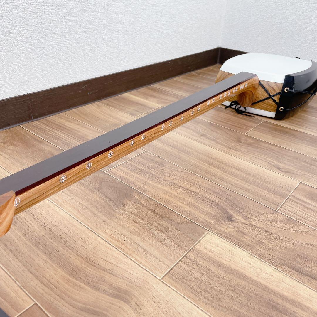 津軽三味線 太棹 花梨 紅木 延棹 人口皮 東さわり 丸打胴 和楽器