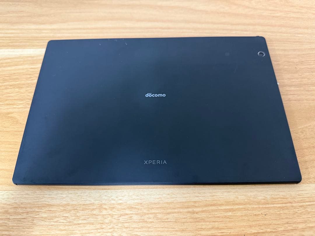 Xperia Z4 Tablet SO-05G ブラック