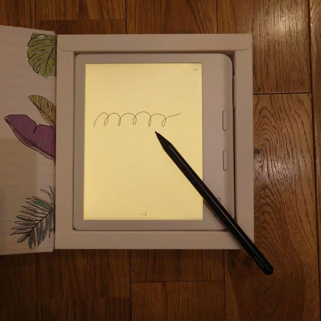 Kobo Libra COLOUR ホワイト と 汎用スタイラスペン