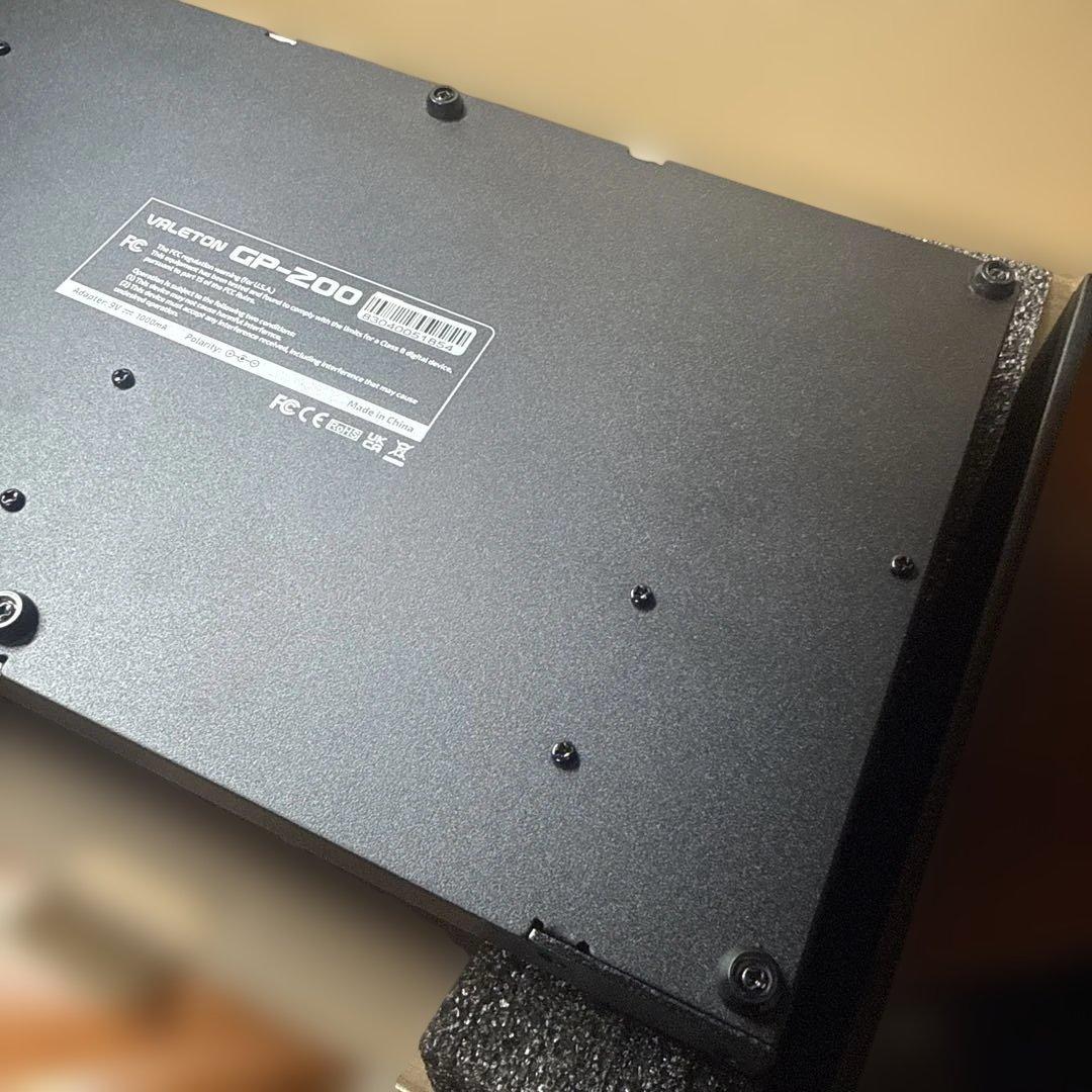 ギター Valeton GP-200