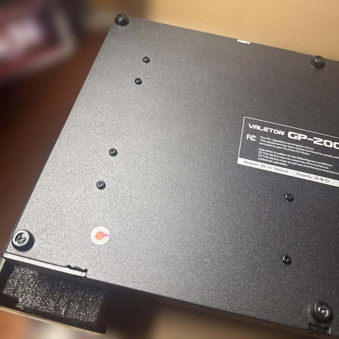 ギター Valeton GP-200