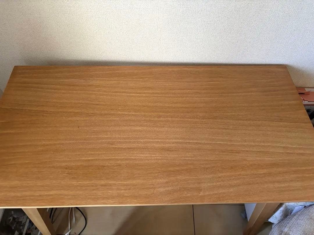 リセノ　東谷　バンビ　デスク