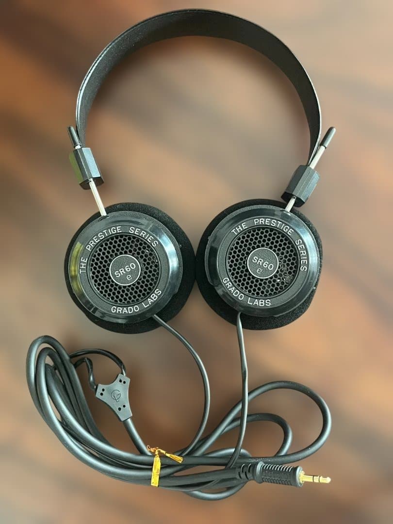 ◆GRADO グラド SR60e オープンエアヘッドホン