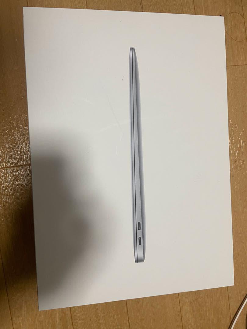 MacBook Air M1チップ搭載13インチ256GB SSD シルバー