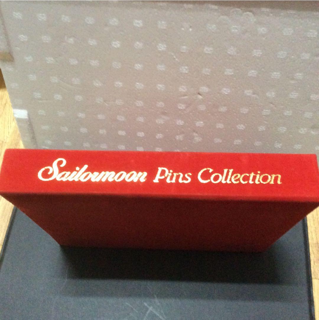 セーラームーン ピンズコレクション