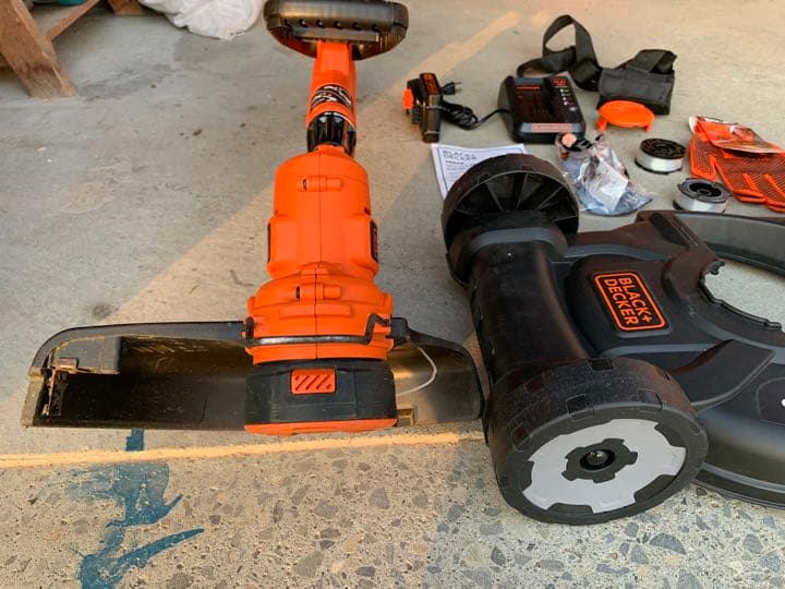 芝刈り機、草刈機