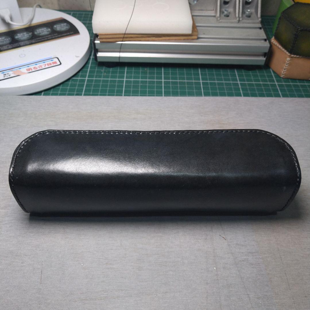 ハンドメイド　牛ヌメ革ペンケース