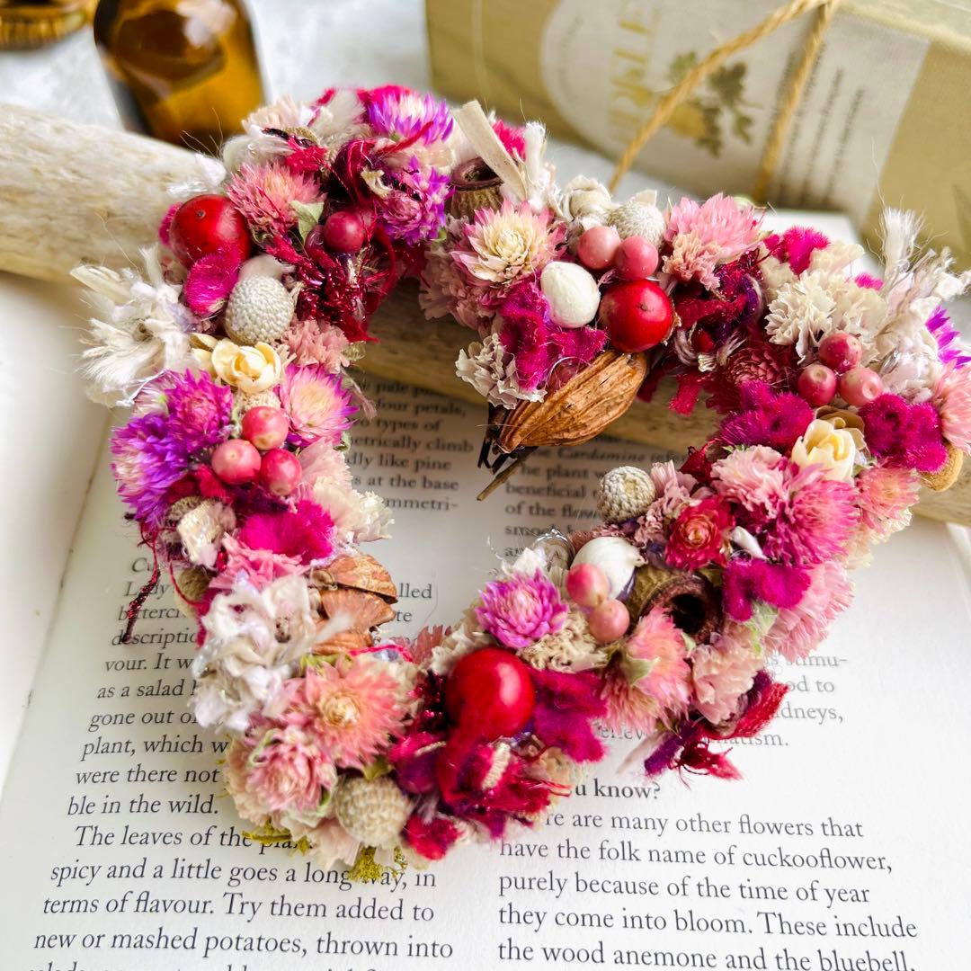 ハートリース　ドライフラワーリース　フラワーリース　バレンタイン　ひな祭り