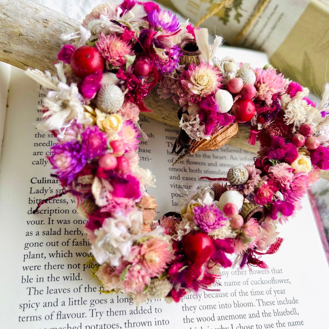 ハートリース　ドライフラワーリース　フラワーリース　バレンタイン　ひな祭り