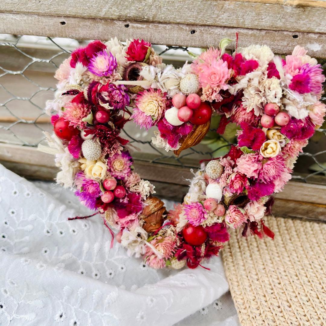 ハートリース　ドライフラワーリース　フラワーリース　バレンタイン　ひな祭り