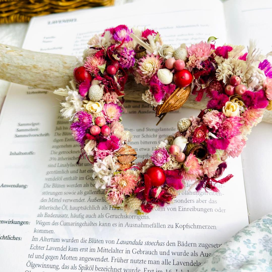 ハートリース　ドライフラワーリース　フラワーリース　バレンタイン　ひな祭り