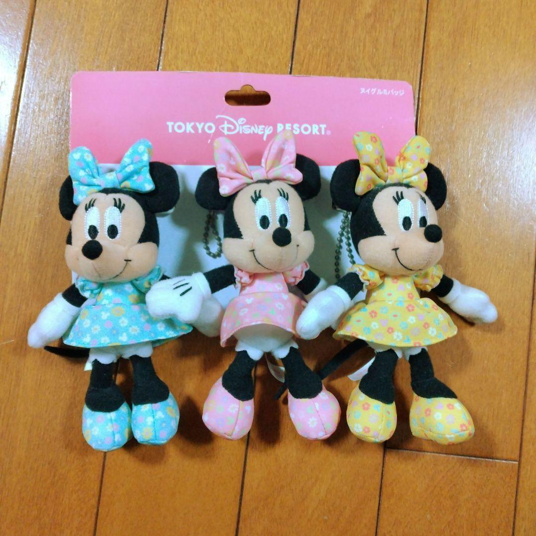 ディズニー ミニーマウス ぬいぐるみバッジ 3体セット 花柄ワンピース