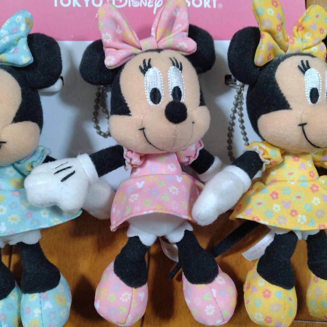 ディズニー ミニーマウス ぬいぐるみバッジ 3体セット 花柄ワンピース
