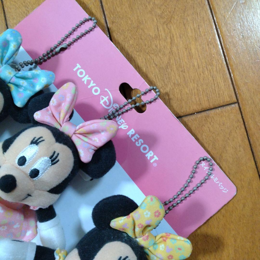 ディズニー ミニーマウス ぬいぐるみバッジ 3体セット 花柄ワンピース