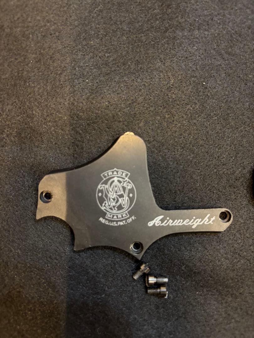 タナカワークス製jフレームモデルガンパーツ&社外インサイドクリップ