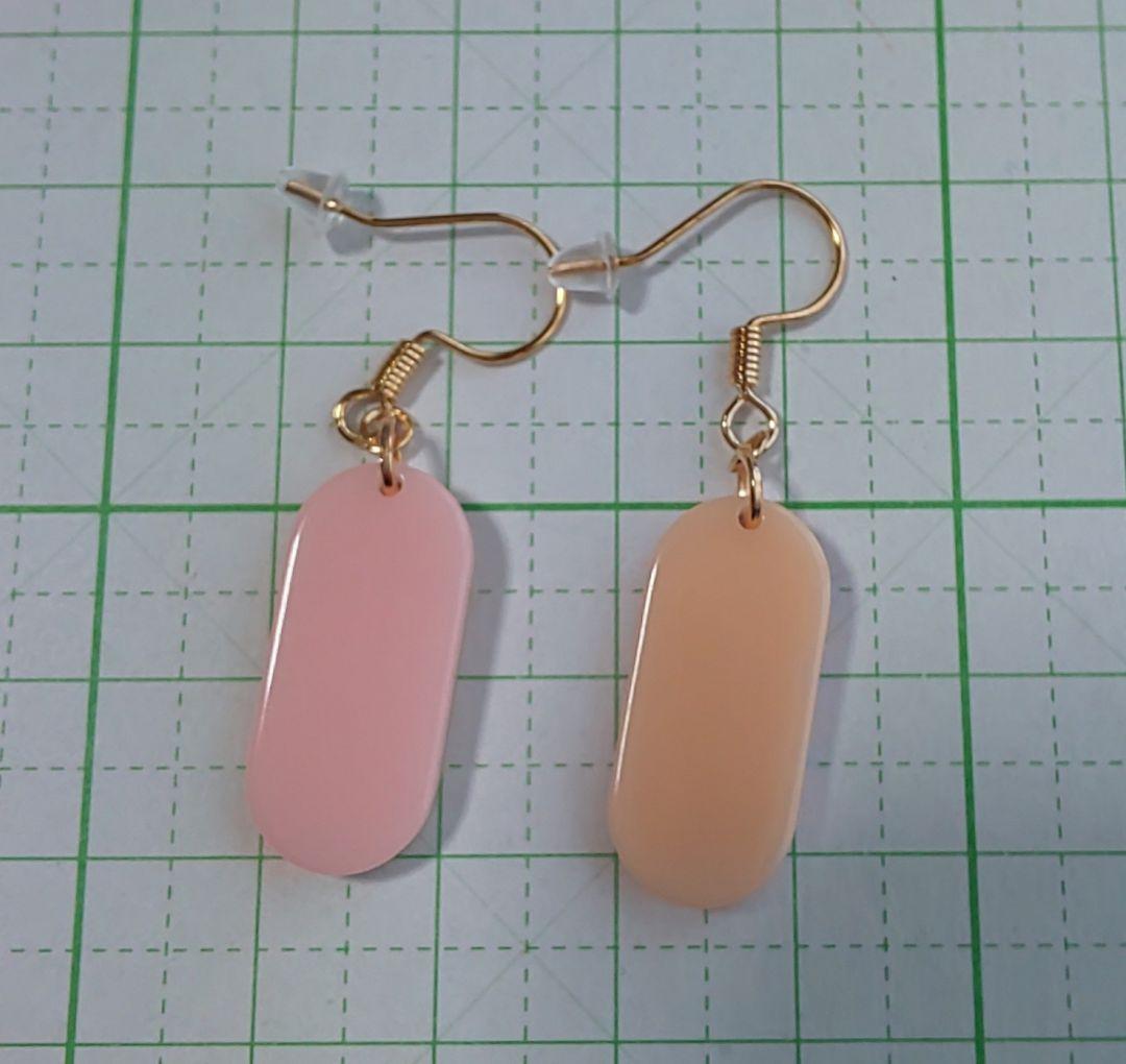 HM　ピアス　ゴールド系　ピンク　オレンジ