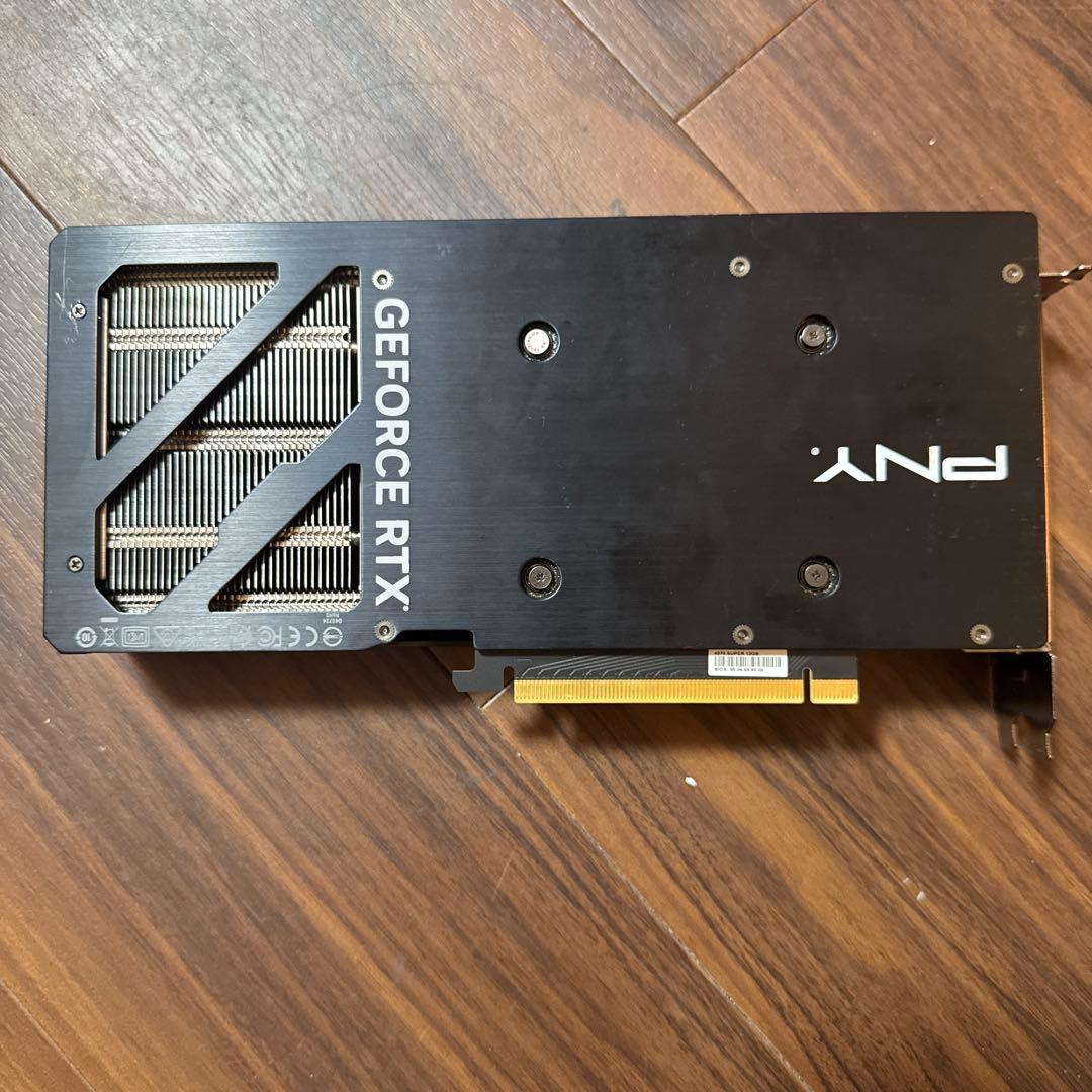 グラフィックボード・グラボ・ビデオカード PNY RTX 4070 super 12GB