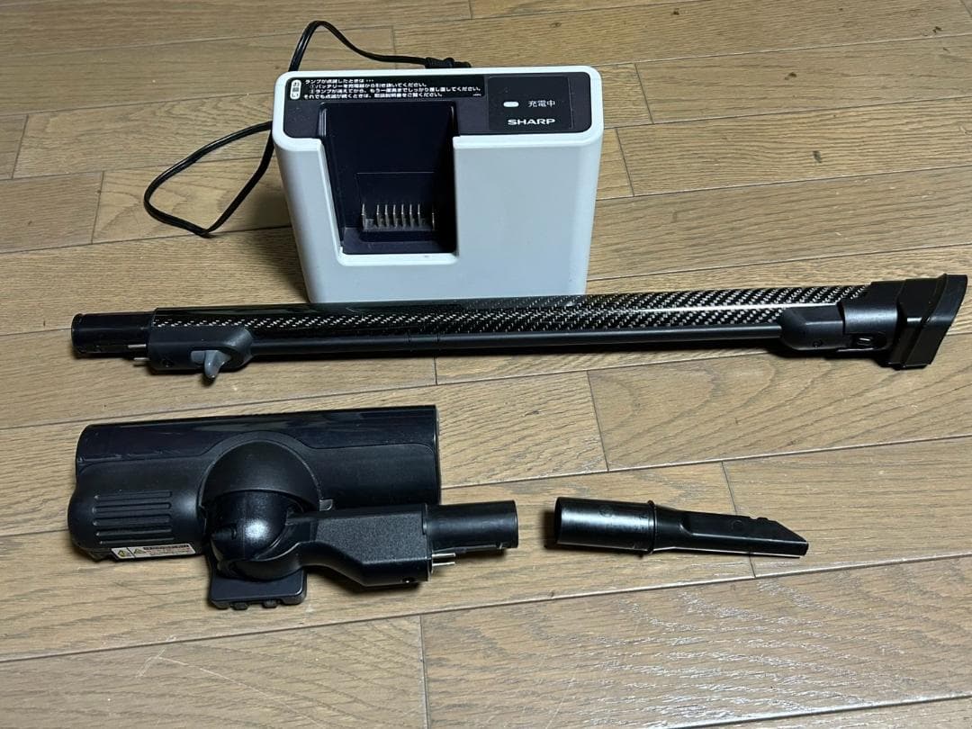 SHARP（シャープ）充電式掃除機 EC-AR5 (2020年式)