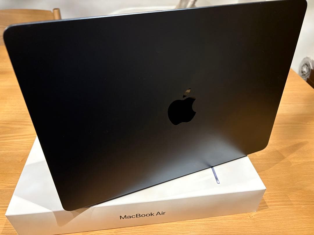 【美品】MacBook Air 2024 M3 512GB スペースグレー