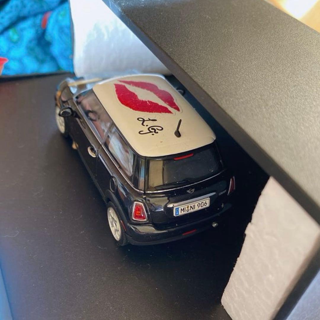 MINI COOPER ブラック ミニカー　ルルギネス