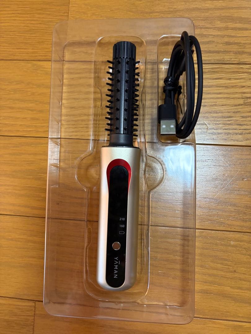 家庭用ヘアアイロン　ヘアボリューマー　YJHB2