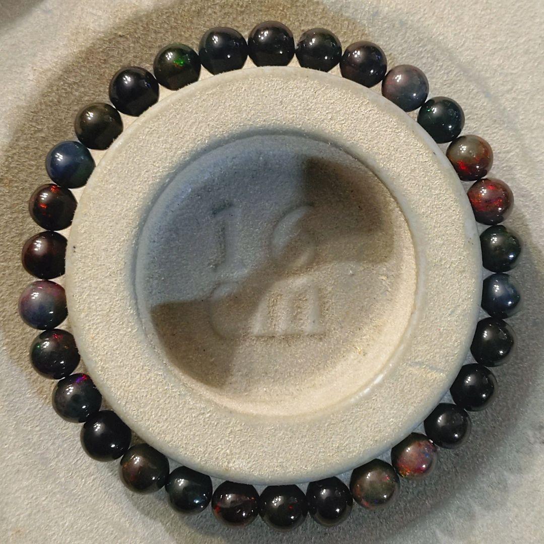 ★リッチブラックプレシャスオパール 6.7ミリ珠ブレスレットB(SA+)