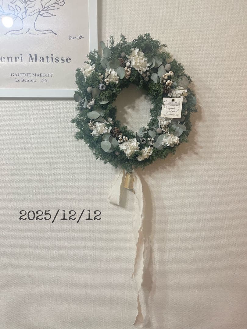＊ユーカリと針葉樹　大きな白のリース＊30cm＊№729 メルカリ便　ラッピング