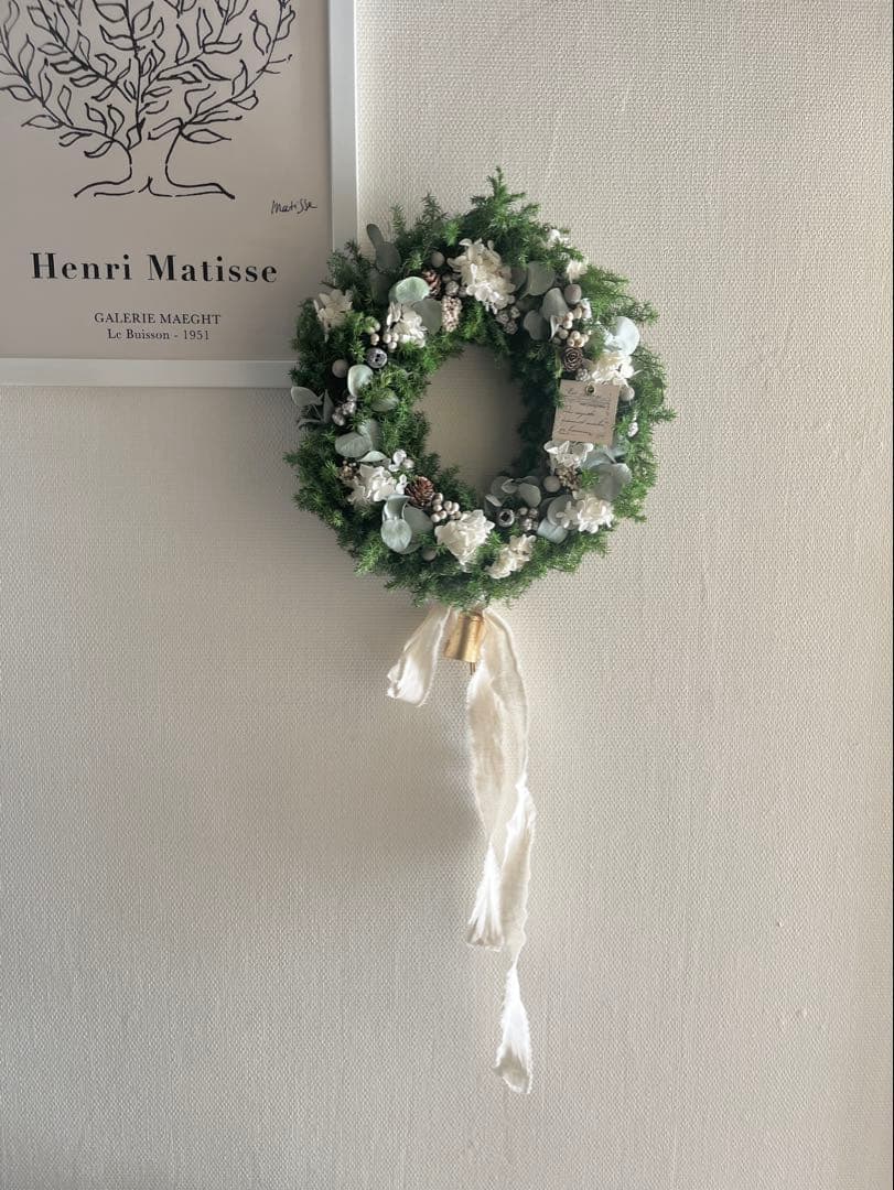 ＊ユーカリと針葉樹　大きな白のリース＊30cm＊№729 メルカリ便　ラッピング