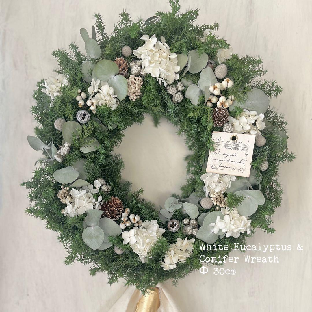＊ユーカリと針葉樹　大きな白のリース＊30cm＊№729 メルカリ便　ラッピング