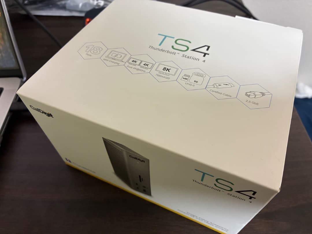 値下げ！【新品未使用・格安】CalDigit TS4 ドッキングステーション