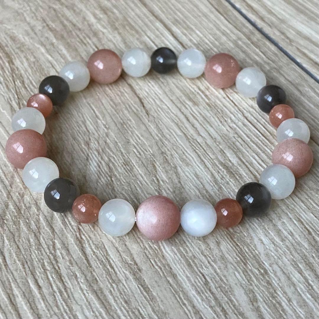 女性のためのお守り/ムーンストーン/パワーストーンブレスレット