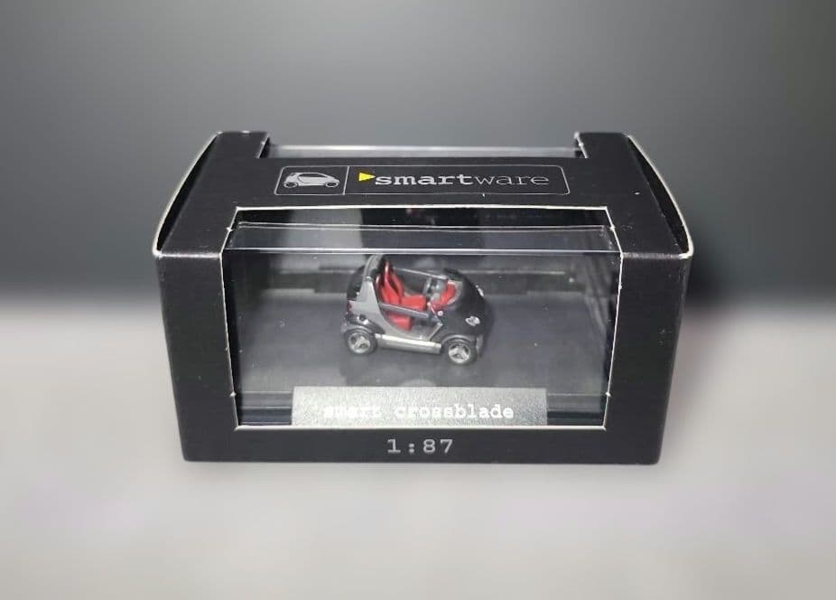 ブッシュ　スマート　ディスプレイモデル 1/87スケール　３個セット