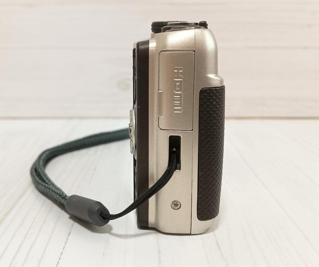 【動作確認済】希少 OLYMPUS SH-21 シルバー 16メガピクセル