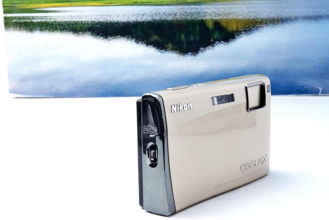 【美品】★ NIKON ニコン COOLPIX S60 ★動作OK★