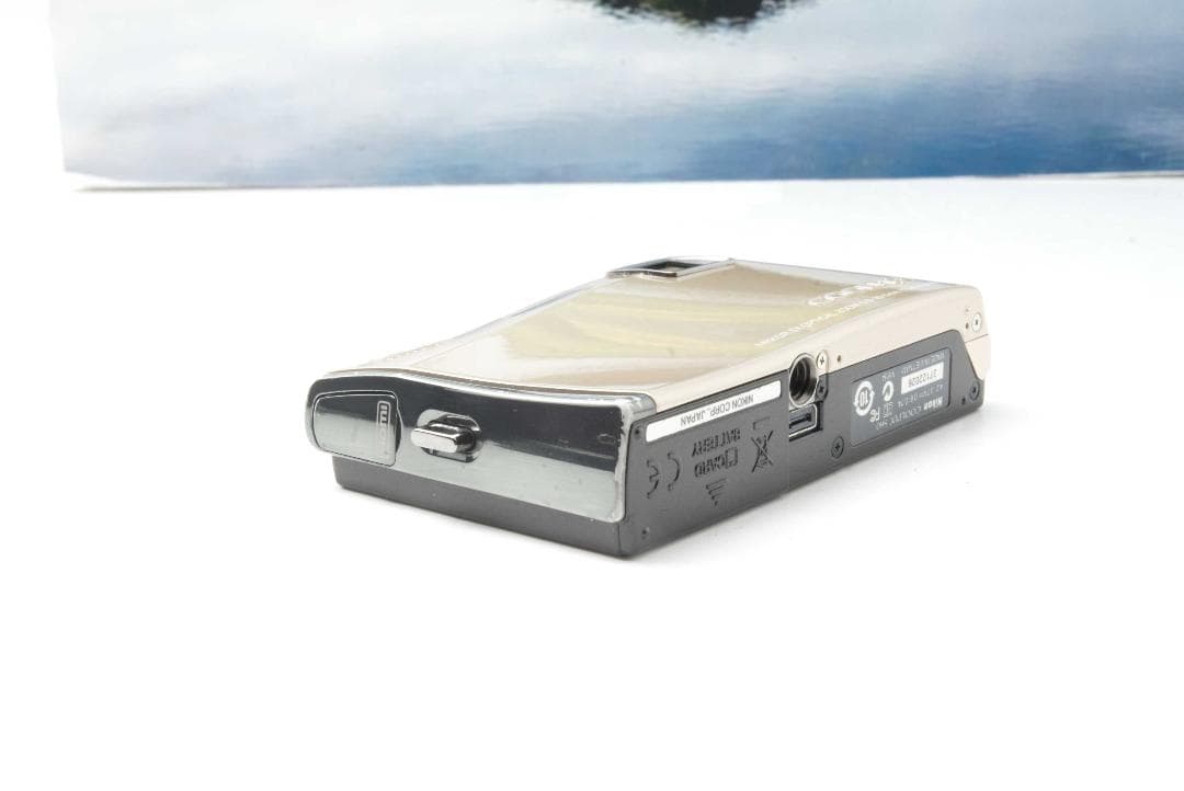 【美品】★ NIKON ニコン COOLPIX S60 ★動作OK★