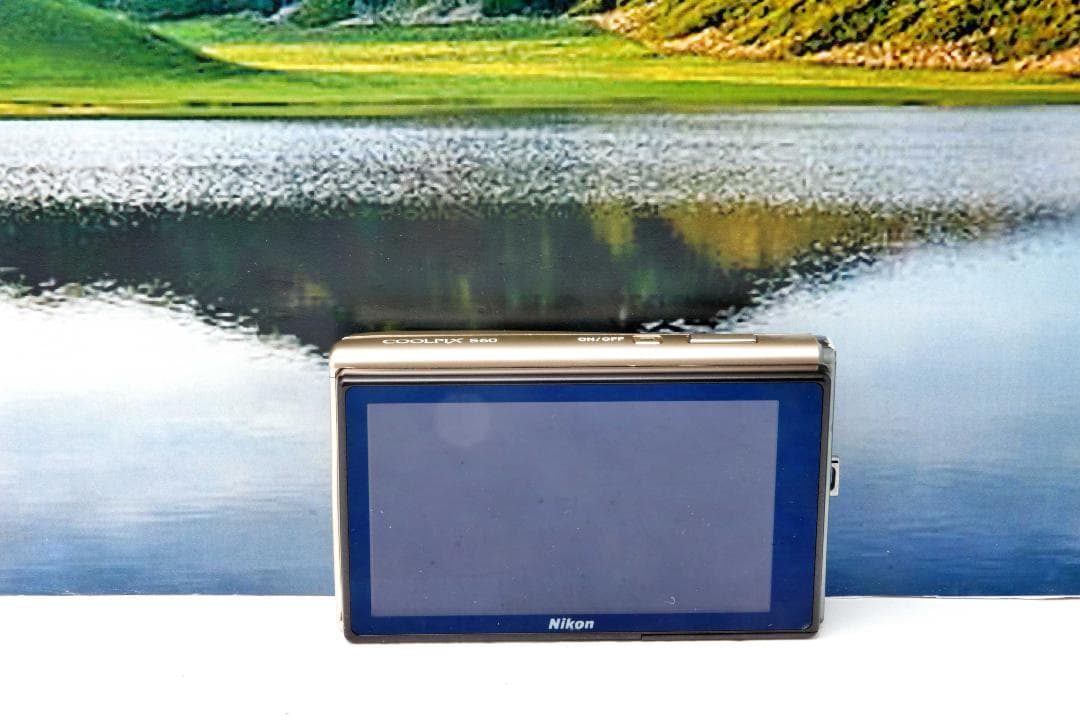 【美品】★ NIKON ニコン COOLPIX S60 ★動作OK★