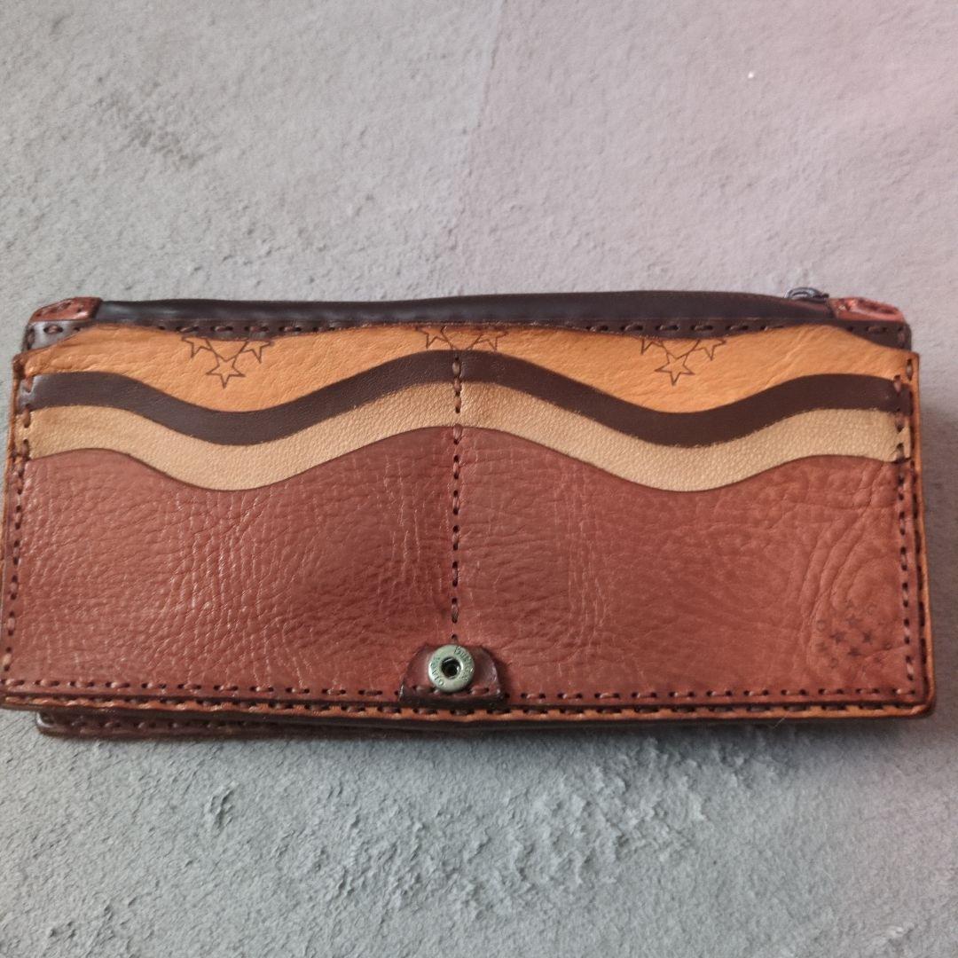 ojaga design ブラウンレザー 長財布 波状デザイン