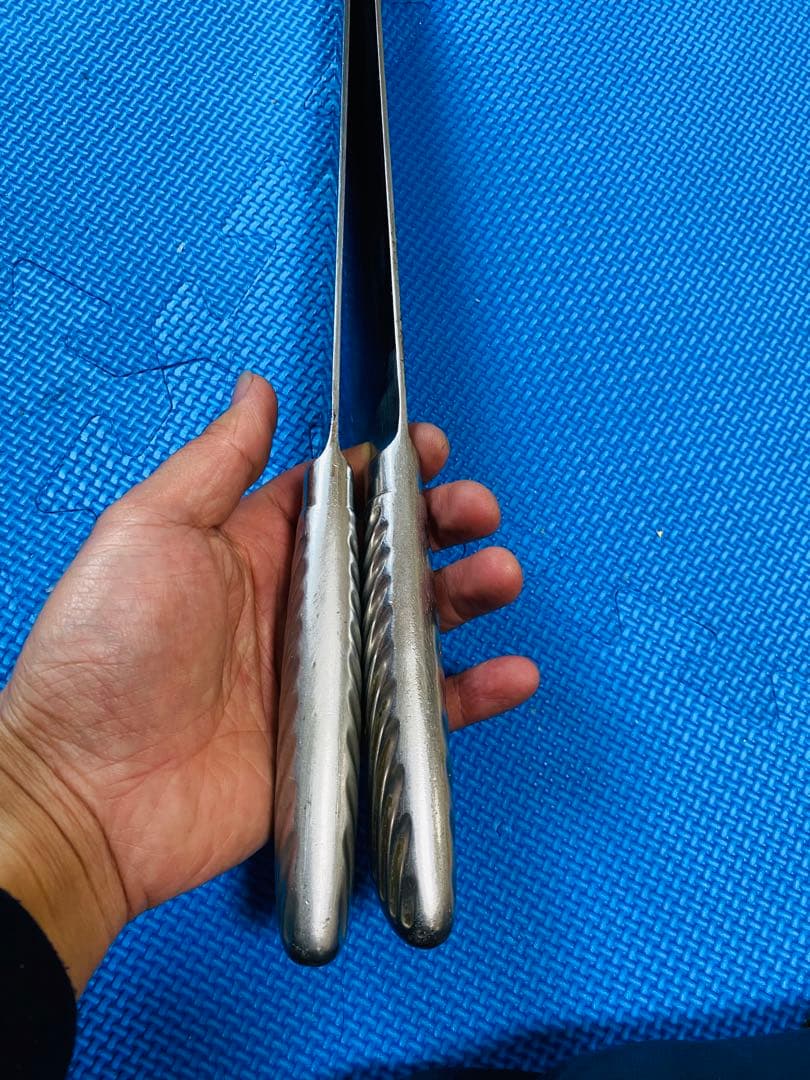 Tojjiro pro 牛刀2本セットです。　長さ36.5cm