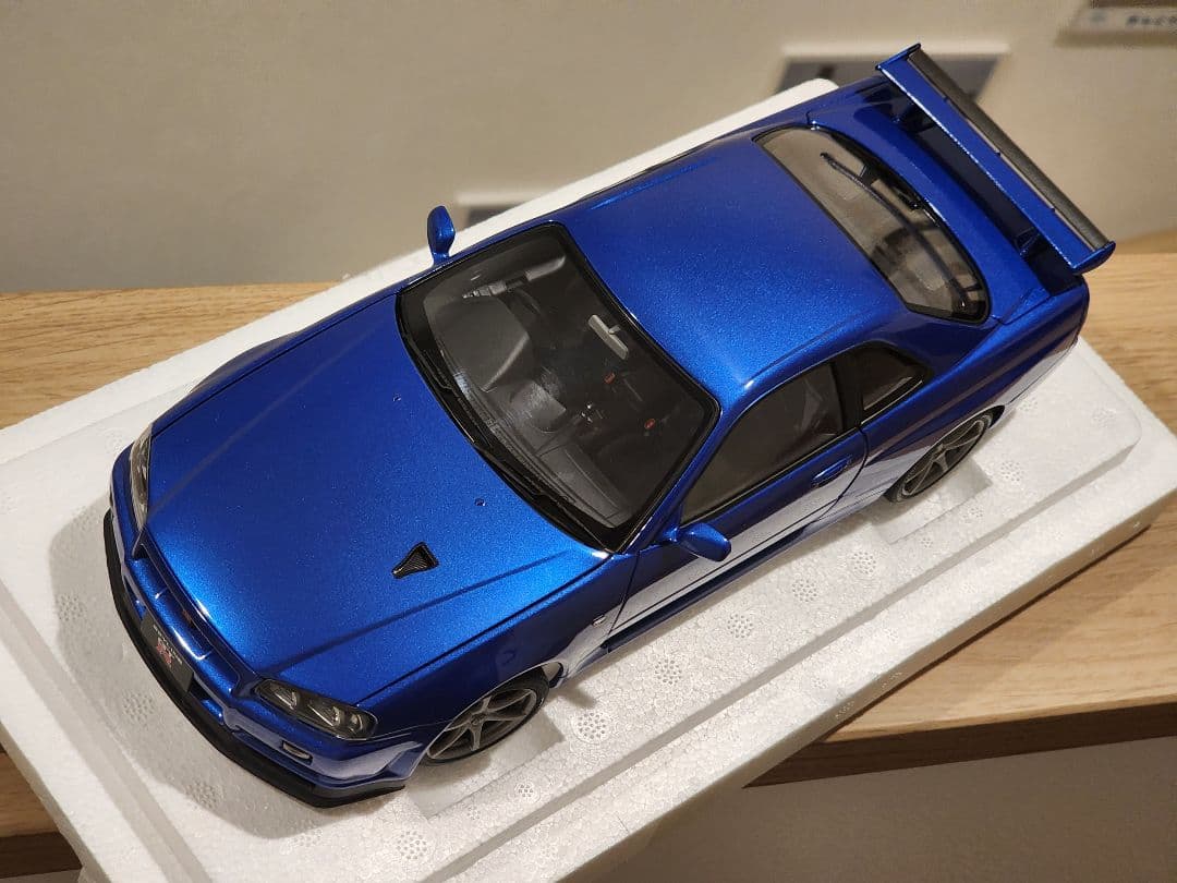 1/18 日産スカイラインGT-R(BNR34) AUTOart