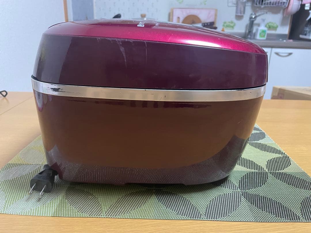 タイガー炊飯器　JPC-A102 2019年製 動作保証