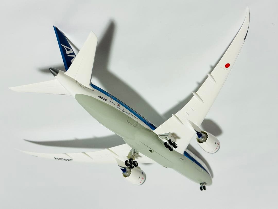 全日空商事 1/200 ANA 787-8 モデル NH20042
