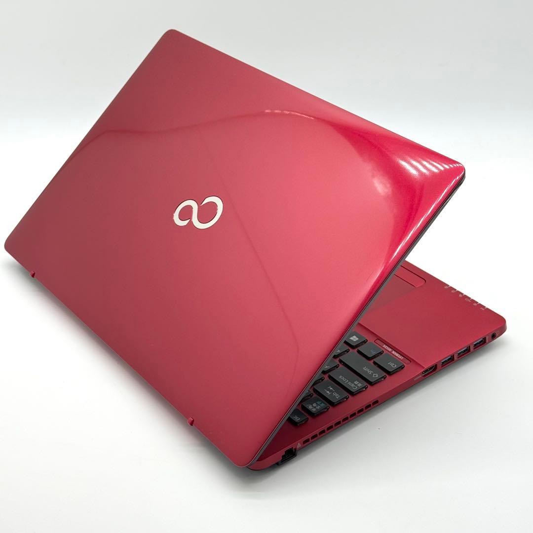 富士通ノートPC i7 16GB 新品SSD512 Blu-ray 11pro