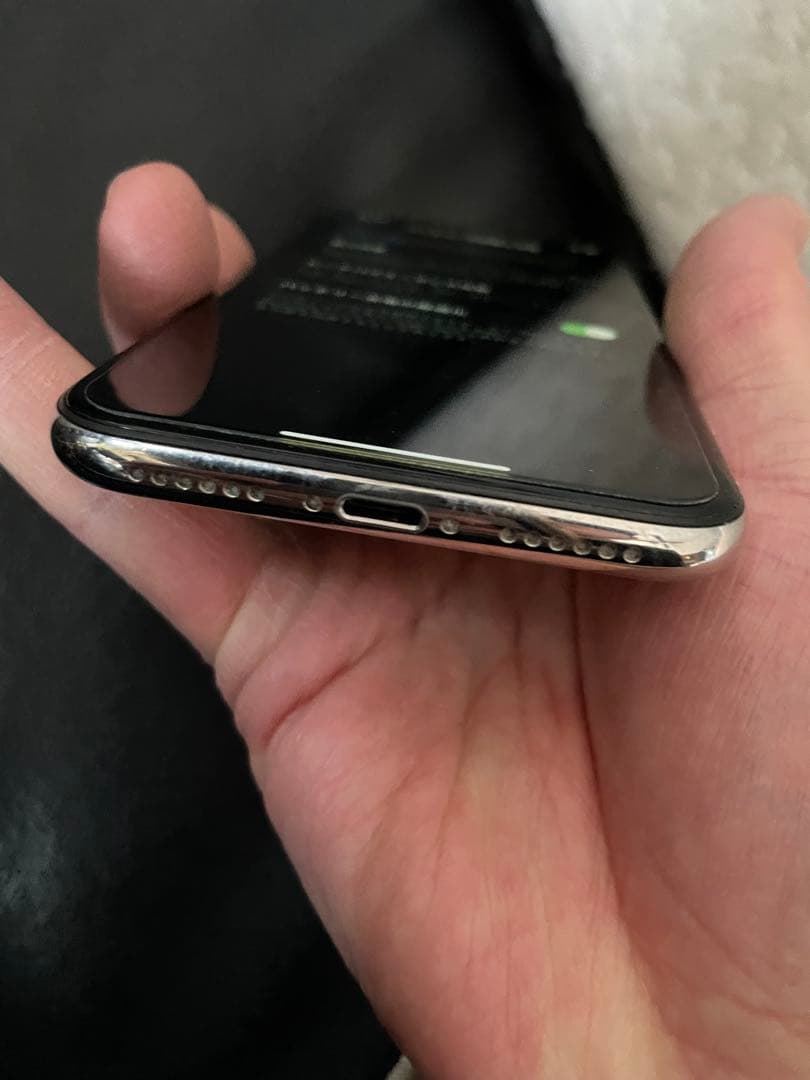 Apple iPhone X シルバー ホワイト本体