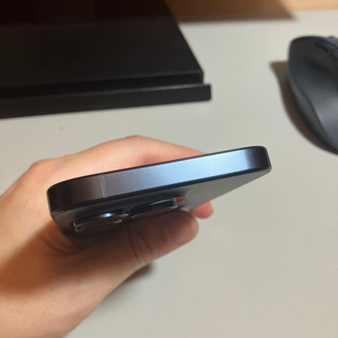 【美品】iPhone15 Pro 128GB【SIMフリー】