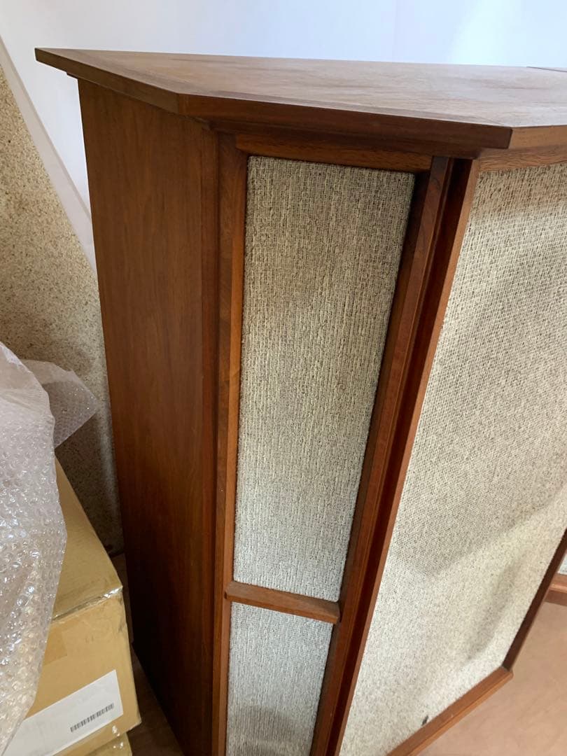 sakura 2024TANNOY GRF Memory TWW（1台左側