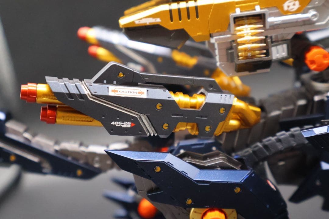ゾイド　コトブキヤ　HMM ヘビーアームズケーニッヒウルフ