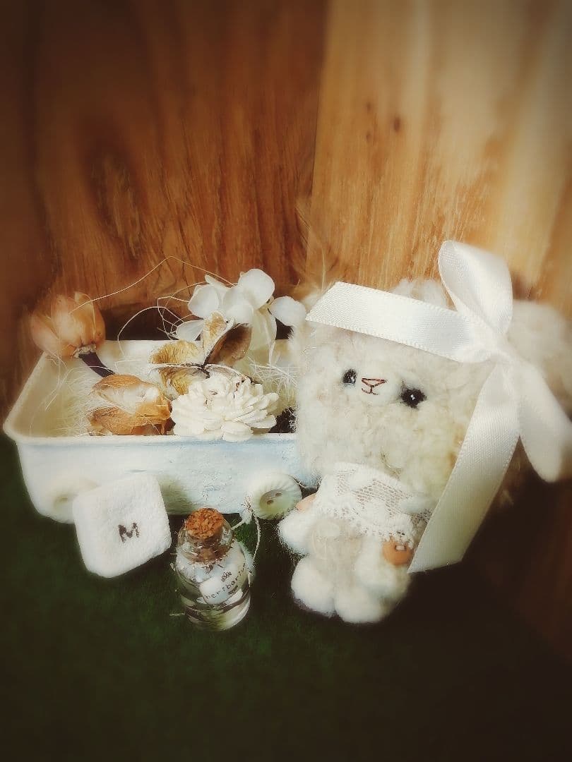 □ちび猫とお花の車△ハンドメイド