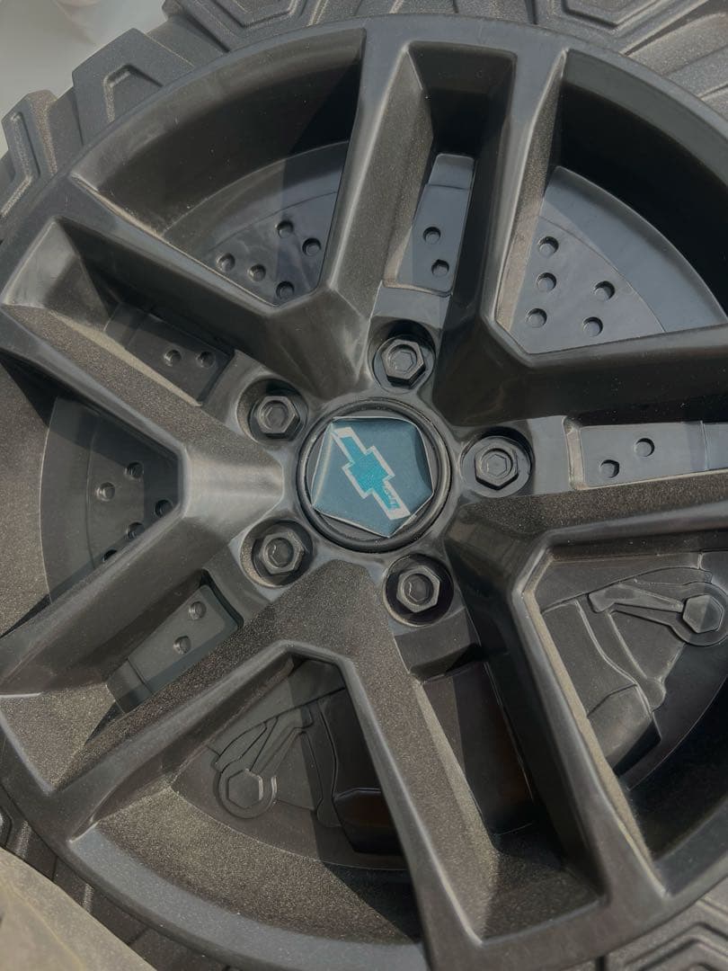 《aoiの為購入不可⚠️》シルバラード　電動乗り用自動車　本日より再販