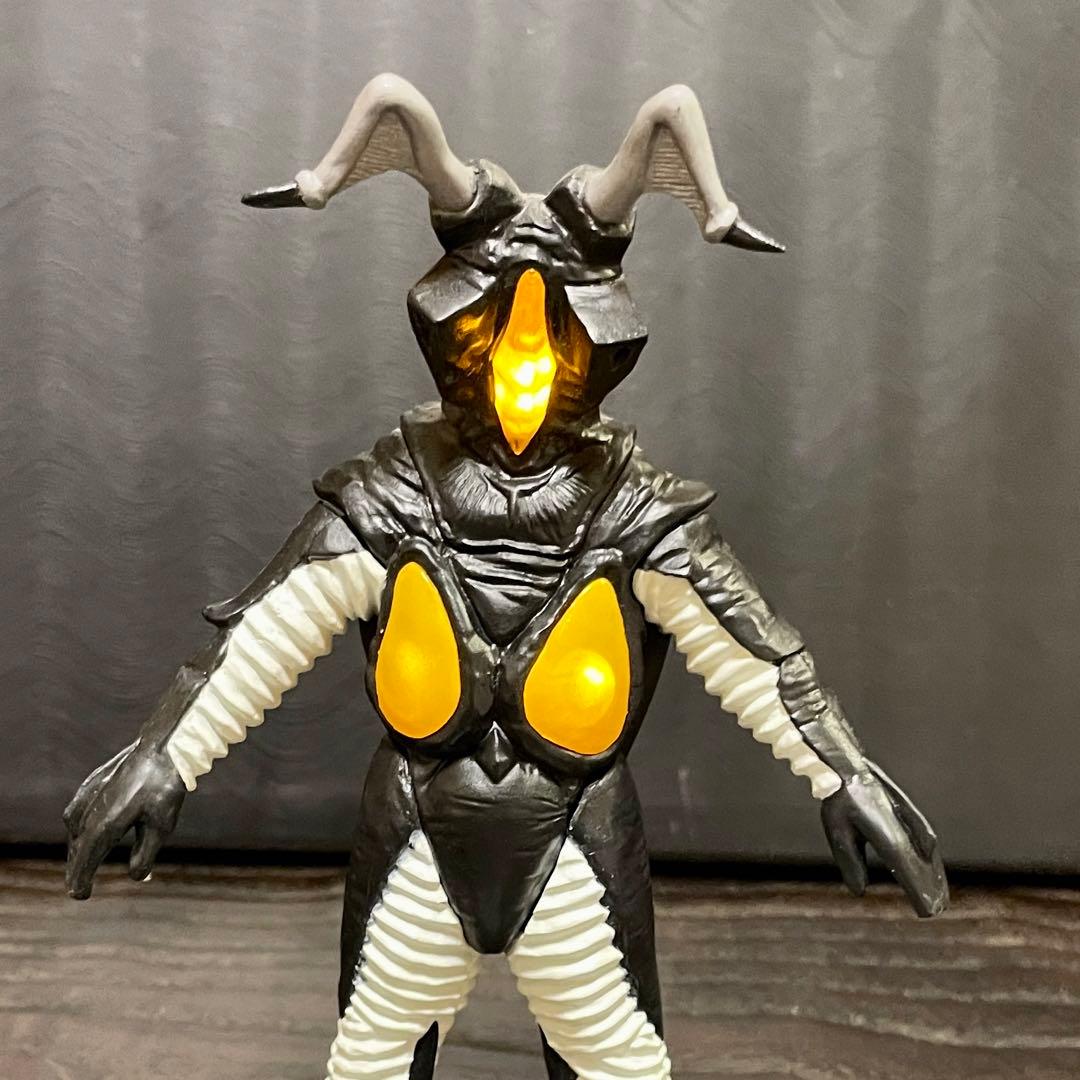 【2点セット】ゼットン／キングジョー★アルティメットルミナス